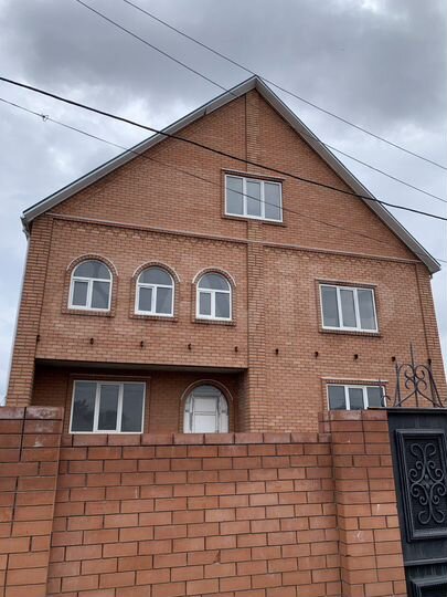 Дом 400 м² на участке 6,5 сот.