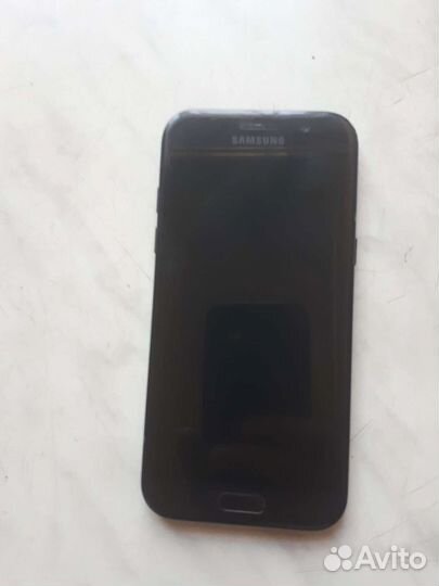 Телефон Samsung galaxy a5 2017