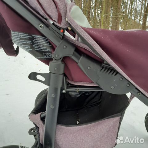 Прогулочная коляска