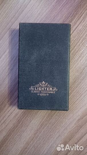 Зажигалка газовая