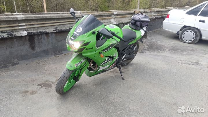Kawasaki ninja 250r (ex250k)