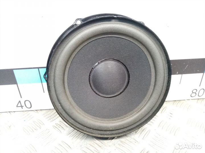 Б/У Динамик (низкочастотный) Touareg