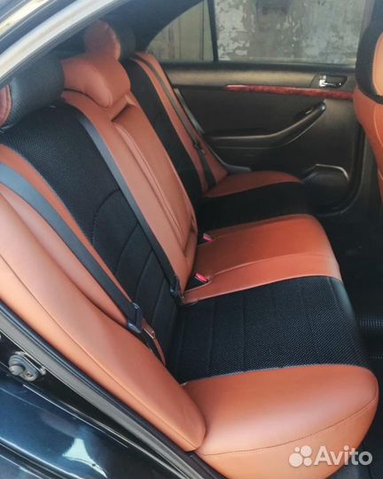 Авточехлы из экокожи toyota avensis