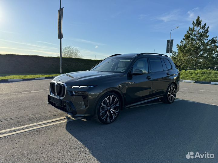 BMW X7 3.0 AT, 2023, 1 900 км