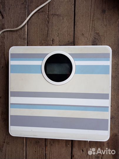 Весы напольные электронные 140кг