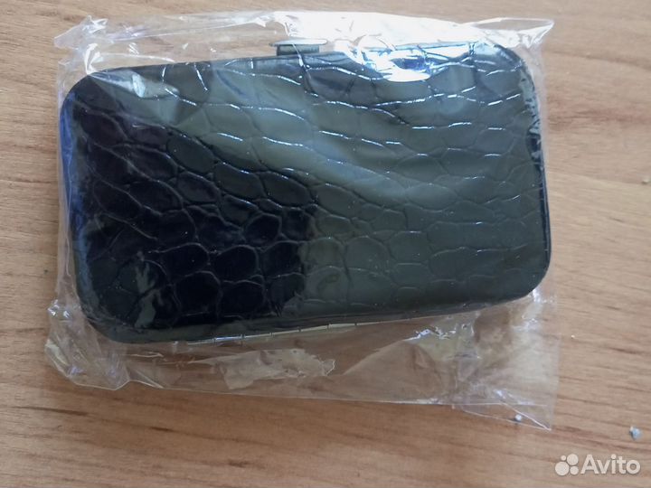 Набор для маникюра и педикюра девять предметов