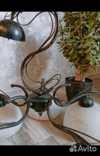 Люстра потолочная