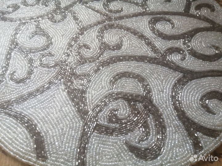 Ручная работа. Панно- салфетка из бисера