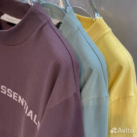 Футболка essentials fear of god