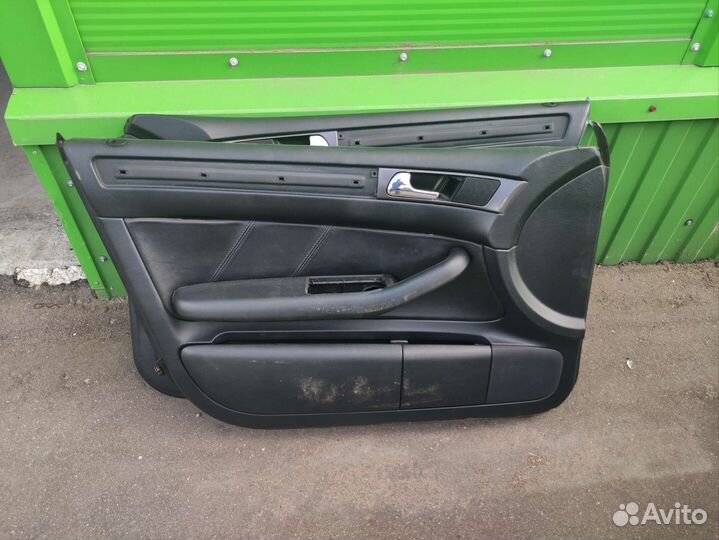 Дверные карты передние Audi A6C5 дорест