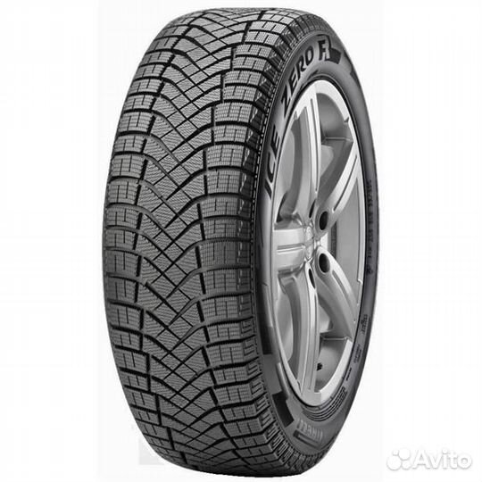 Pirelli Ice Zero FR 215/50 R17