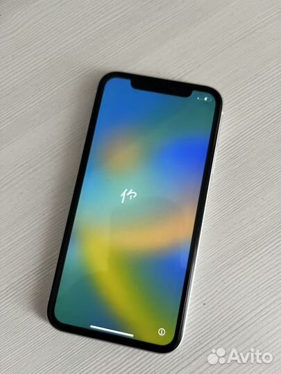 iPhone Xr, 64 ГБ