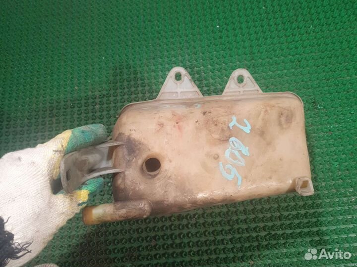 Бачок расширительный Chrysler New Yorker LHS