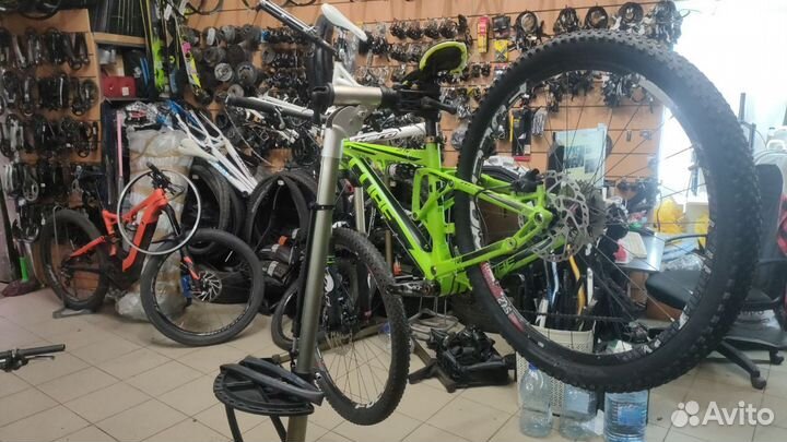В разбор велосипед Cube двухподвес размер S
