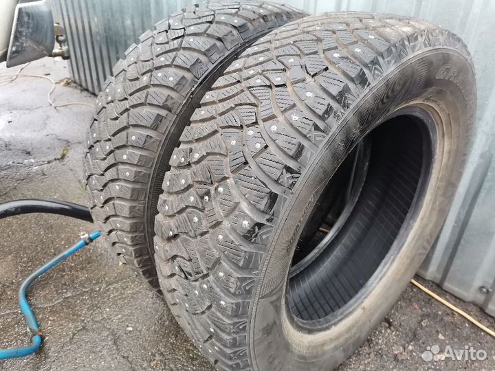Dunlop GrandTrek Ice 03 215/65 R16