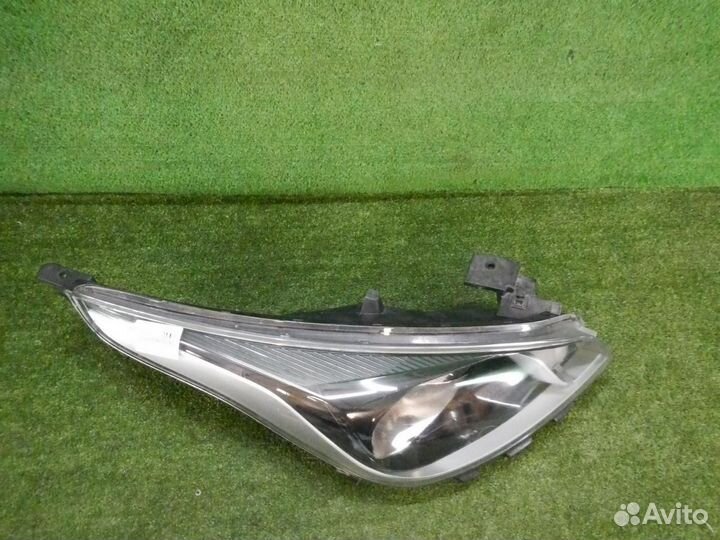 Фара правая Kia Rio