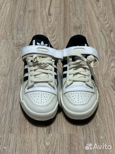 Кожаные кеды Adidas белые