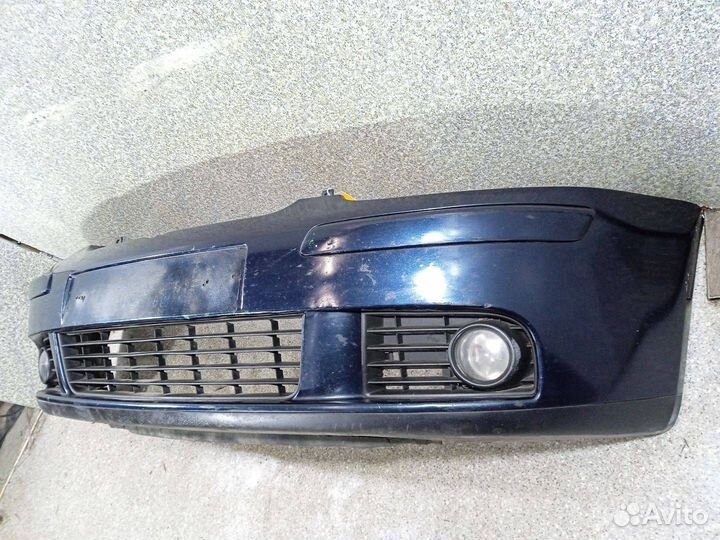 Бампер передний Volkswagen Golf
