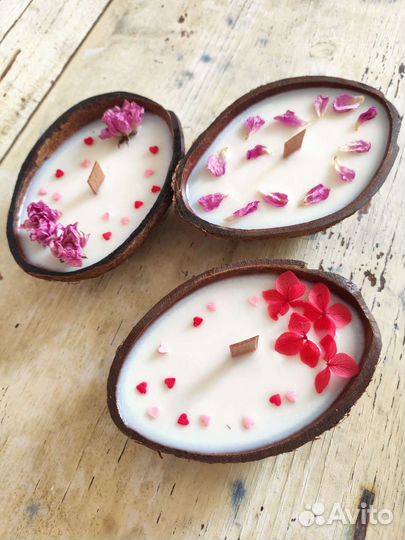 Свеча в кокосе соевая