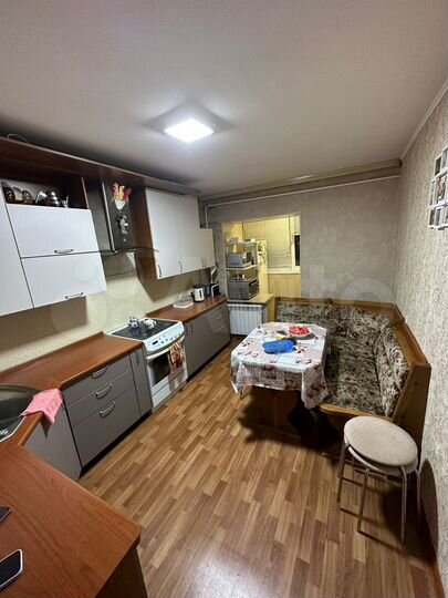 4-к. квартира, 97 м², 2/2 эт.