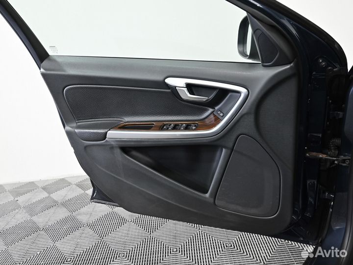 Volvo S60 2.0 AMT, 2010, 136 000 км