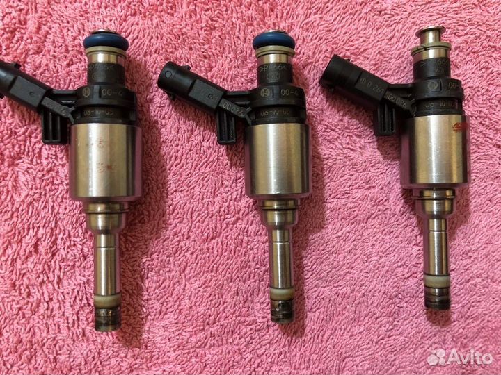 Форсунка Топливная 2.0 Tsi Tfsi gen 2 CCZ