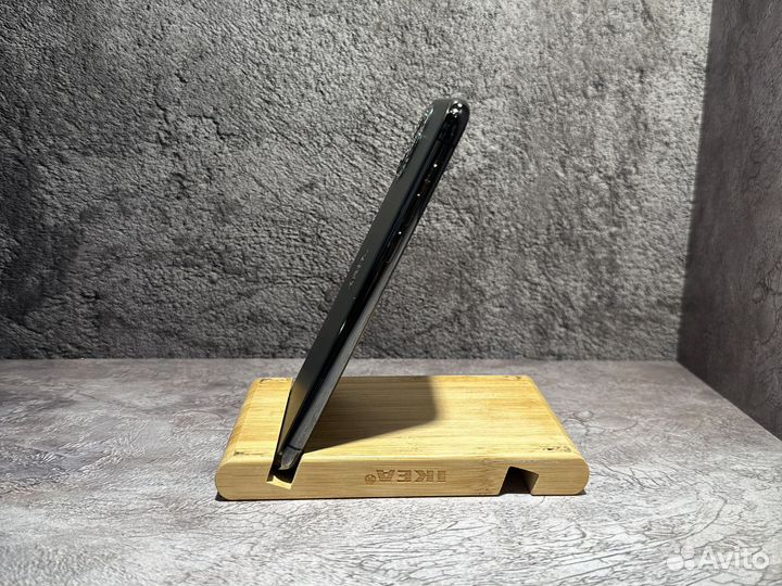 iPhone 11 Pro, 64 ГБ