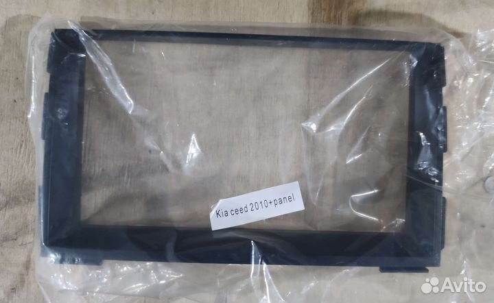 Рамка под магнитолу 2 din kia ceed рестайлинг 2010