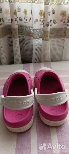 Crocs, C12