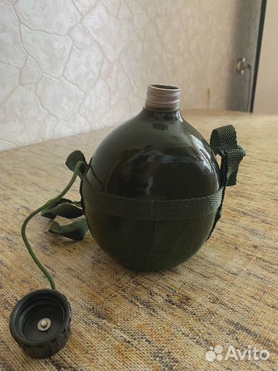 Фляжка армейская