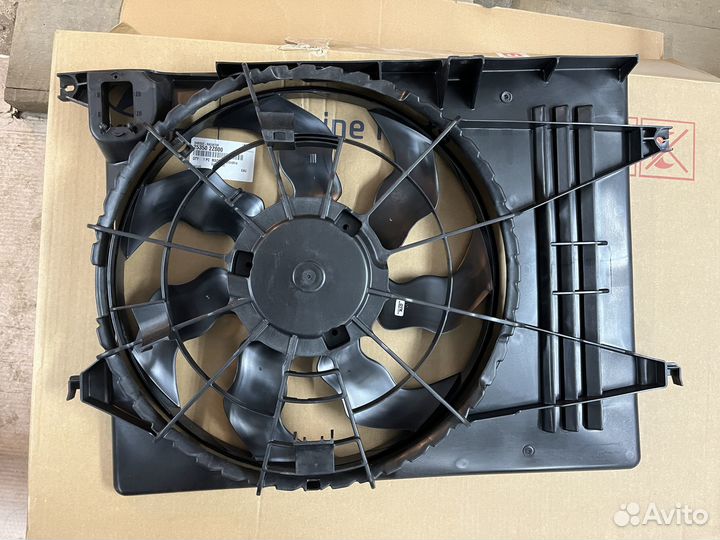 Диффузор с вентилятором Kia Sportage 3 SL (2010-2)