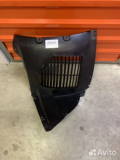 Подкрылок передний левый Porsche Panamera 971