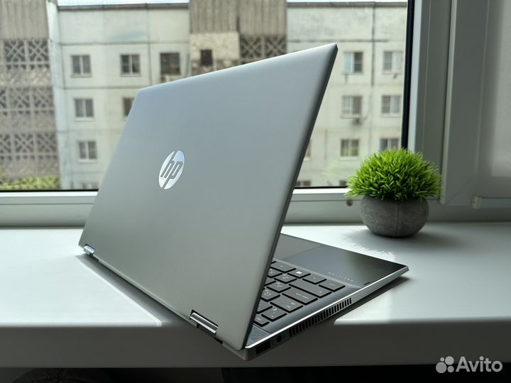 Ноутбук HP Pavilion x360 Converible