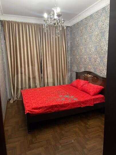 2-к. квартира, 72 м², 4/9 эт.