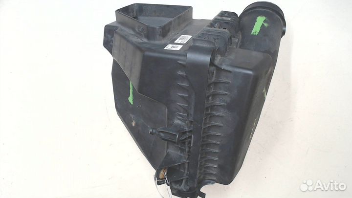 Корпус воздушного фильтра Ford Mustang, 2015