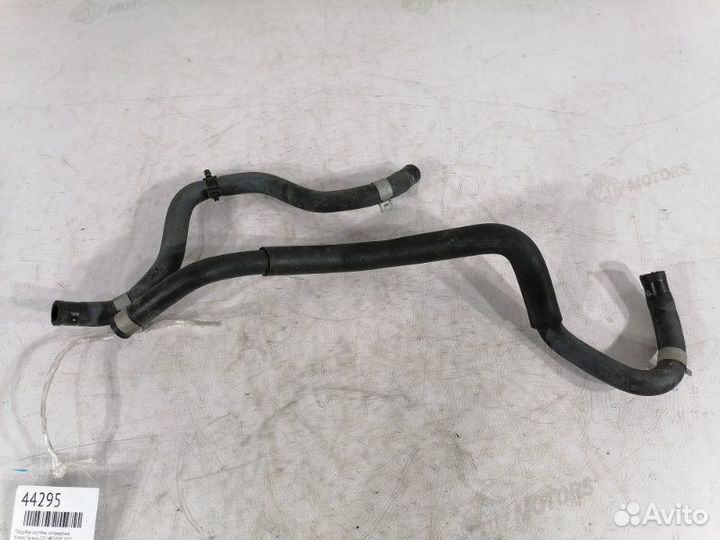 Патрубок системы охлаждения Nissan Serena C25