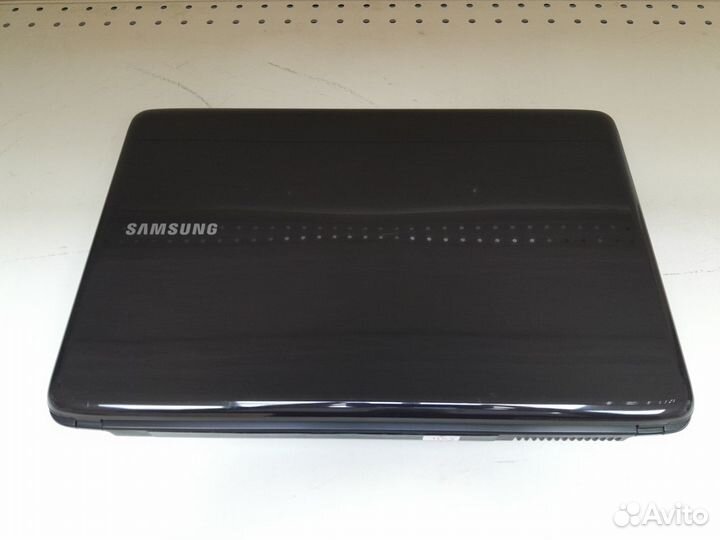 Ноутбук Samsung / Core I5 / 6Gb /Radeon HD/8Gb+SSD