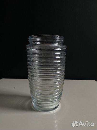 Ваза стеклянная