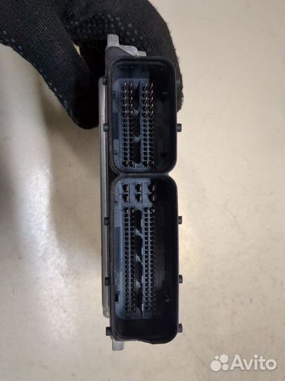 Блок управления двигателем Volkswagen Touran, 2003