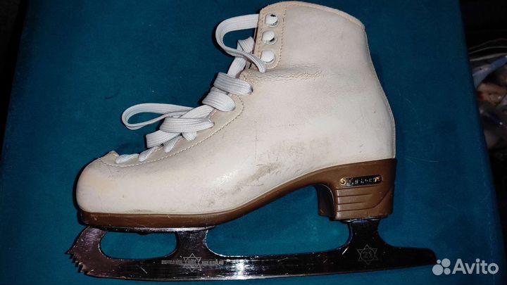 Коньки фигурные детские профессиональные
