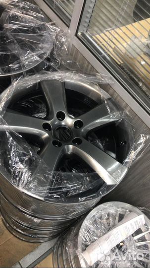 Колёса в сборе Диски r20 VW Touareg Audi Q7