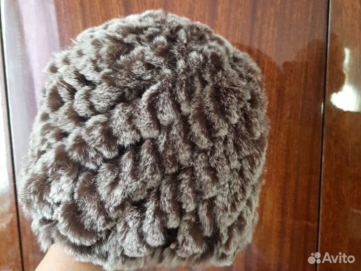 Шапка женская вязаная