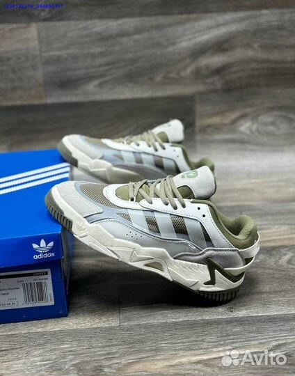 Кроссовки adidas