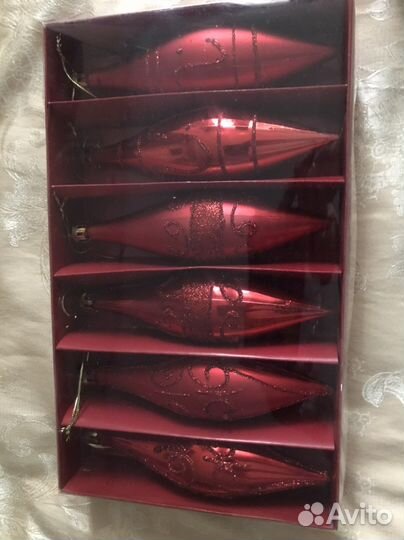 Новогодние елочные игрушки