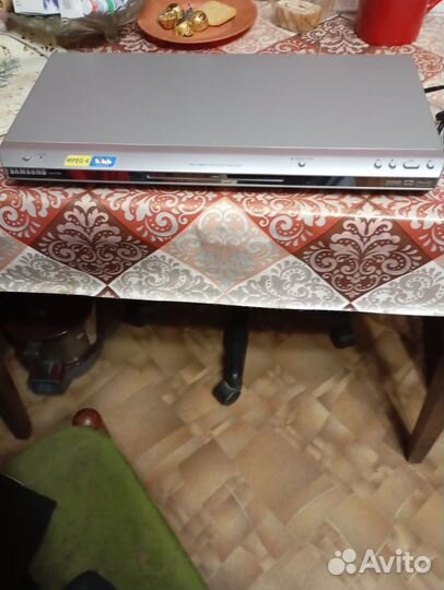 Дивидишник samsung