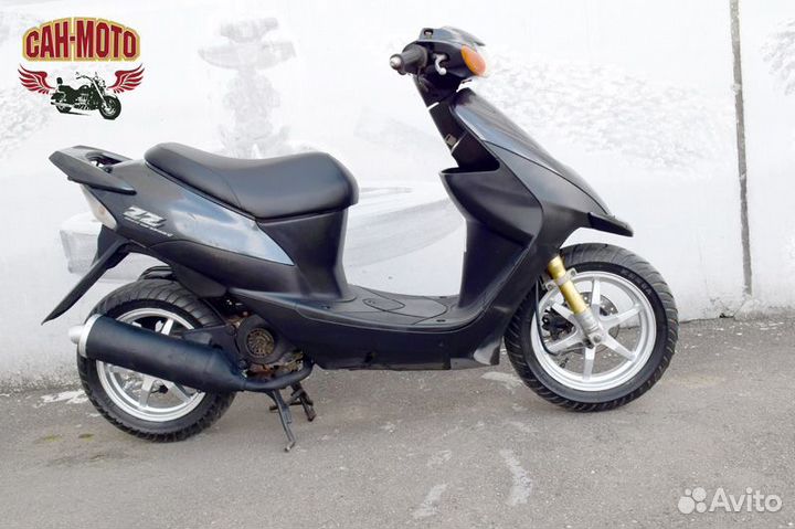 Спортивный скутер Suzuki Inch Up Sport без РФ