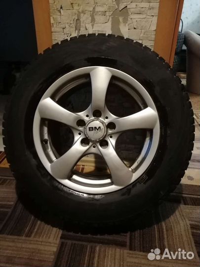 Viatti Bosco Nordico V-523 215/70 R16