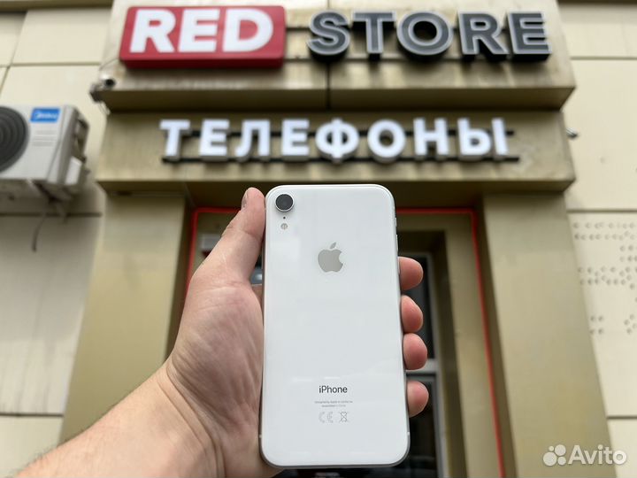 iPhone Xr, 64 ГБ