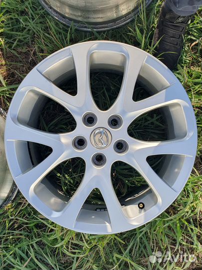 Диски r18 на Мазду