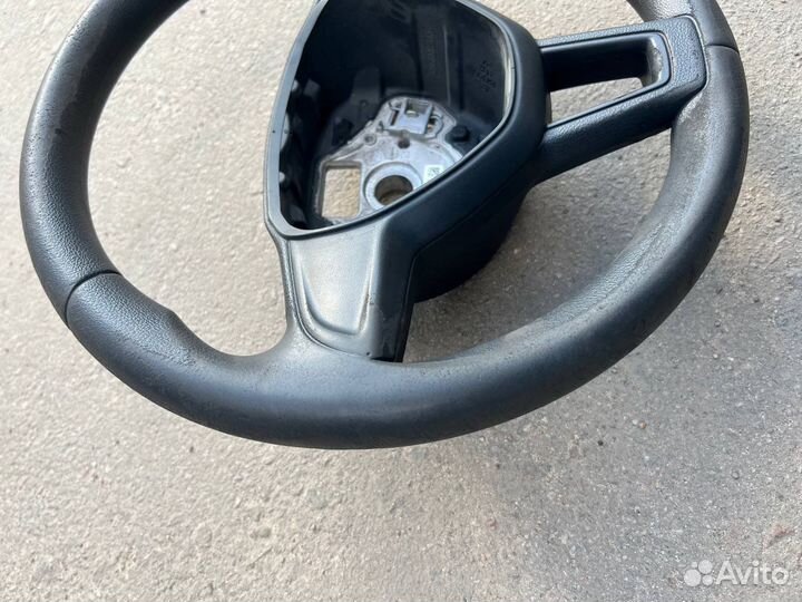 Руль skoda rapid 1 рест